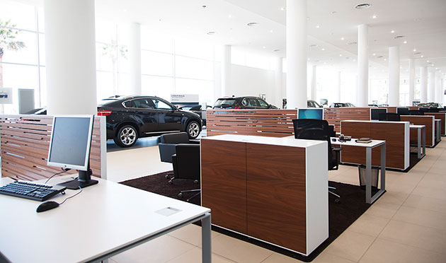 Smeia présente en avant-première les nouveaux modèles du segment luxe de  BMW sur le continent africain – Telquel.ma